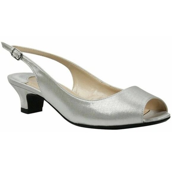 NEW J Renee Jenvey Satin Kitten Heel Slingback (Silver w/tan bottom) – Size 7 - Picture 1 of 7